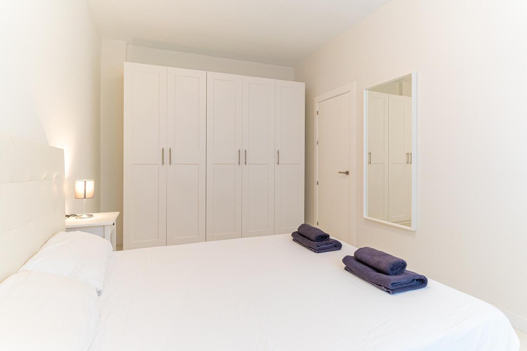 Trendyhomes City Center Almería Exteriör bild