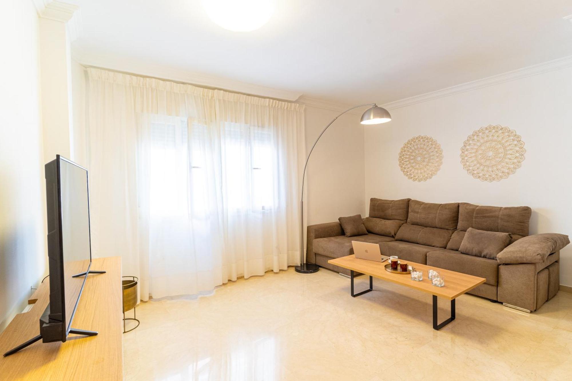 Trendyhomes City Center Almería Exteriör bild