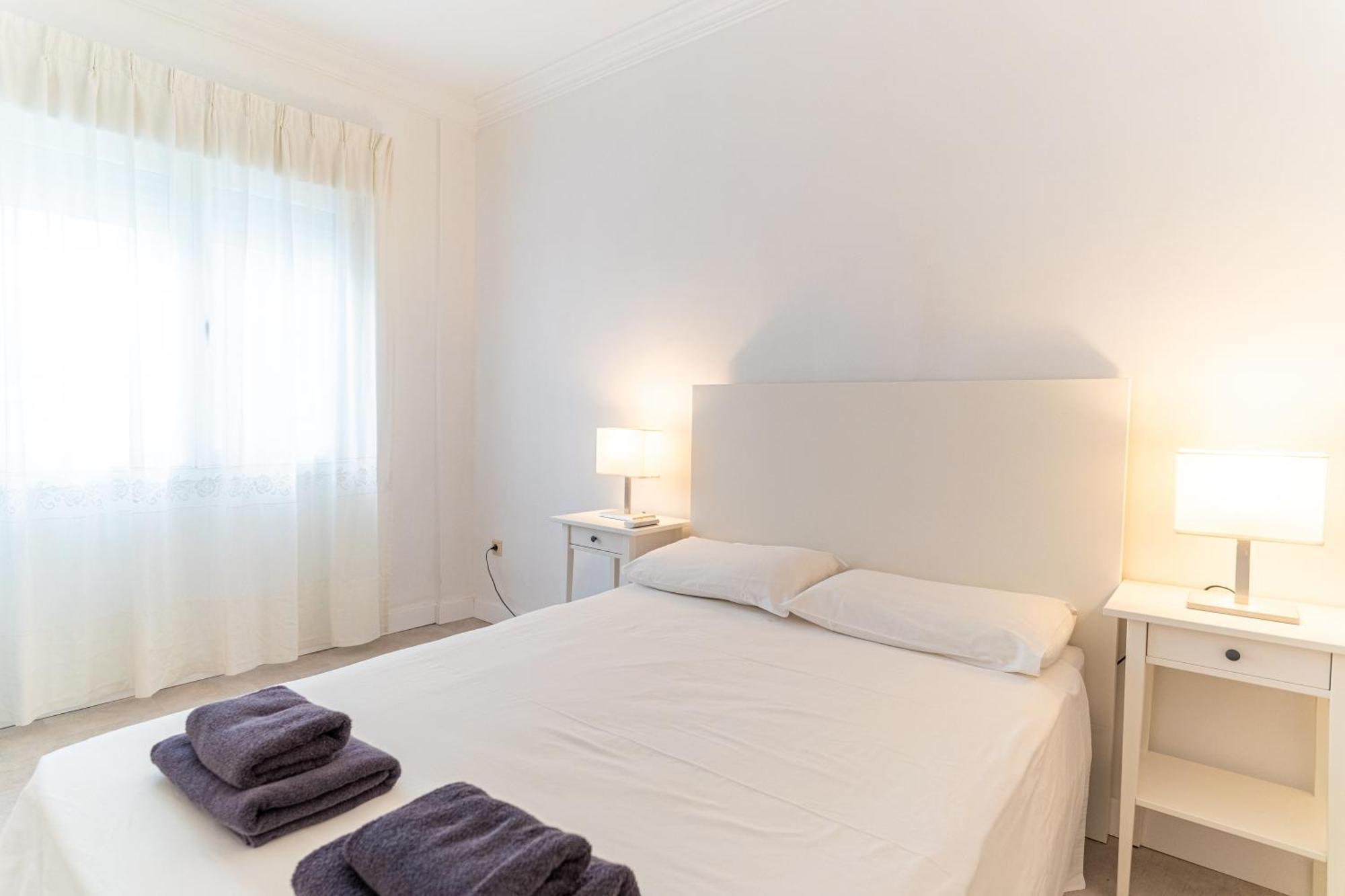 Trendyhomes City Center Almería Exteriör bild